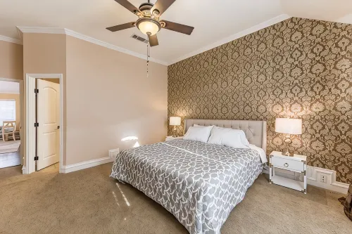 Luxury 3 bedroom residential home in Frisco - Bungalows