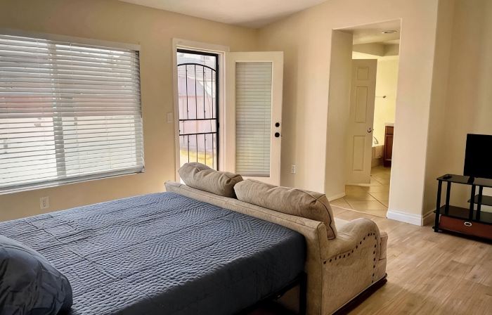 10min Soboba Casino Hemet Home with Hot tub+Lots of Parking grg/rv/boat/ATV's
