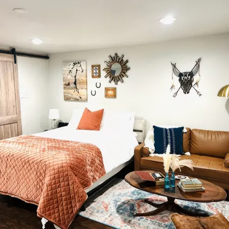 Tiny home in Fort WorthCasita” - Cozy and cheerful home