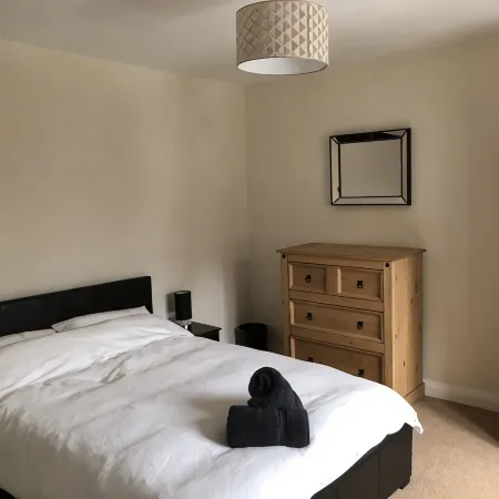 Apartment gem in Harrogate, gateway to The Dales. Pet-friendly!