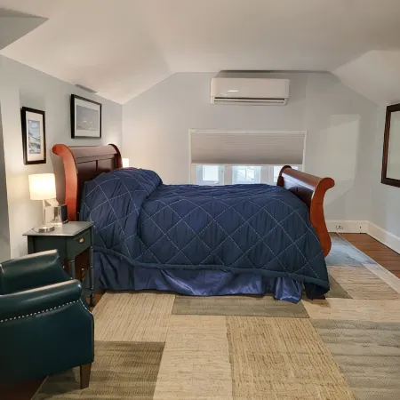 Luxe  Fully Furnished 5 Star Home in Hyde Park/ Cincinnati