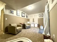 10 ppl/full house/relax/private yard/wifi/games/kid space/fire pit/uniq art - 무료 와이파이