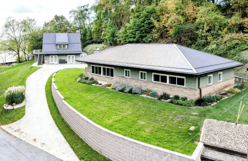 3Br Remodeled Ranch Style Home Close Downtown.  Quiet and Peaceful - 4つ星