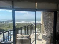 NEW!  Gorgeous Ocean-Front VIEWS -Fully Remodeled 3-Bed/3 Bath Condo with Linens - 4-Star