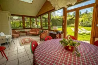 Quiet, Chalet for 2 to 6 people, Label 3 CléVacances, Free Con WI-FI - Chalets