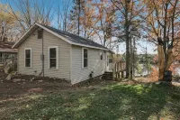 Quiet cabin on Moose Lake in Hayward, Wisconsin. - 주방