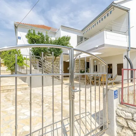 House Ivana