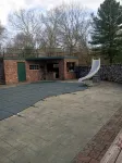 Brand new home close to Charlestown/Westerly beaches. - Pools