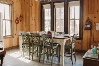 The Lodge on Twinkle Lane - Carlton Landing - Fragrance Free - Free Kayaks - 4-Star