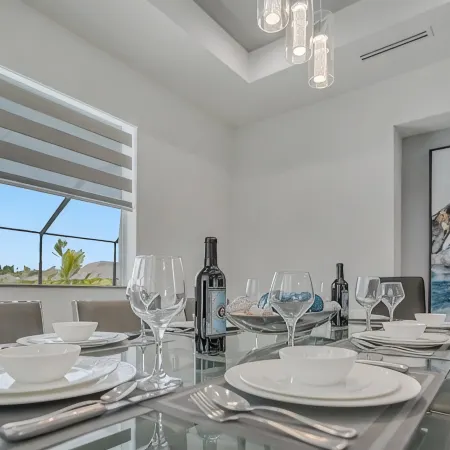 PRIVATE VACATION HOME Cape Coral w/ Heated Saltwater Pool - Spa -Gas Grill