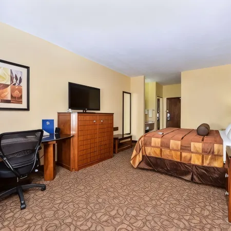 Best Western Plus Midwest Inn  Suites