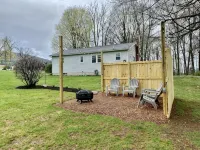 Country Getaway, 2- bedroom, Jacuzzi, fire ring - badewanne