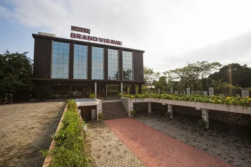 Hotel Grand Visava Lonavala - breakfast