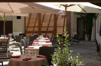Logis Hôtel le Cheval Noir - Desayuno