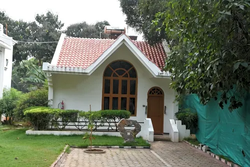 Poppys Vista Hotel - موقف سيارات