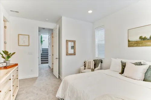 Modern 4BR Home, Rooftop Patio, Mountain Views - Vuoristonäköala