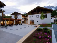 Zin Senfter Residence - parking