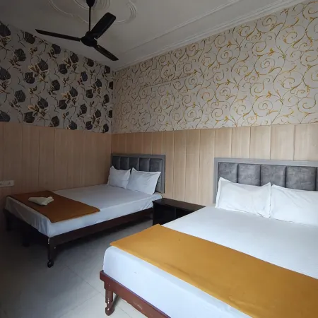 Varuna Palace Homestay