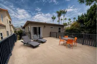 LA JOLLA SHORES PAD - Condos