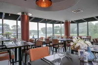Fletcher Hotel-Restaurant Leidschendam – Den Haag - parking