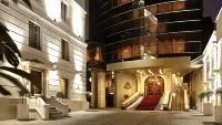 Nobil Luxury Boutique Hotel Các khách sạn gần The Triumphal Arch