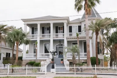 Carr Mansion Hotels in Galveston