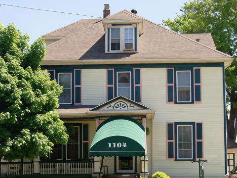 Ye Olde Walkerville Bed & Breakfast