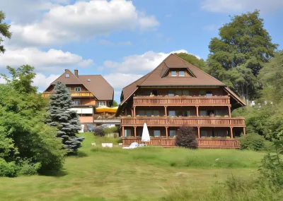 IMbery Hotel & Restaurant Hinterzarten Hôtels à : Hinterzarten