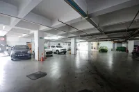 Verona Palace Hotel Bandung - parking