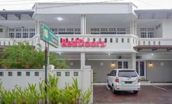 RedDoorz Syariah at Hotel Nuri Indah Dongkelan Yogyakarta