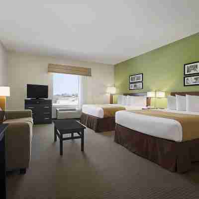 PetroStay Inn & Suites Cotulla Rooms