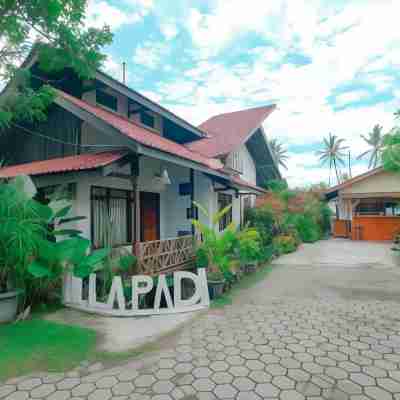 Villa Padi Pakem Hotel Exterior