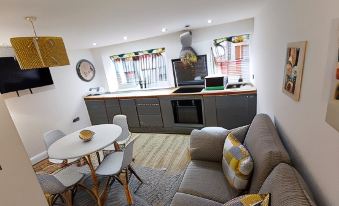 The Barn - Housity
