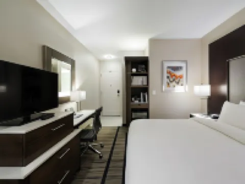 Fairfield Inn & Suites Boston Cambridge Hotels in Cambridge