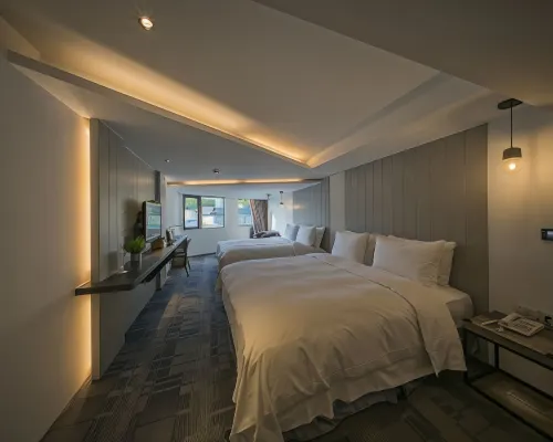 Watermark Hotel-The Harbour Hotels near Siziwan