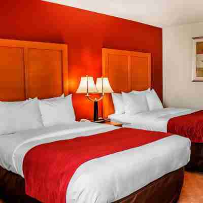 Quality Inn Rooms