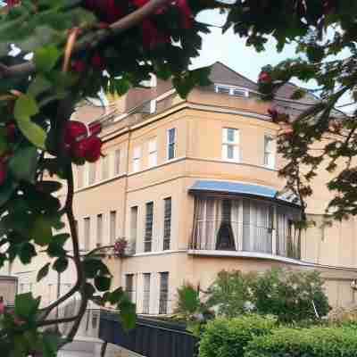 Grosvenor Apartments in Bath - Great for Families, Groups, Couples, 80 sq m, Parking Hotel Exterior