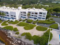 Gorgeous Ocean Views! Welcome to Bella Breeze! BeachFront 2Br 2BA
