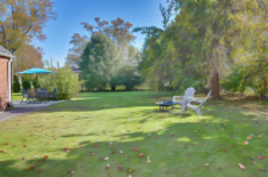 The Peaceful Post Cozy Winter Escape in Kingston