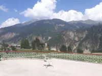 Hotel Al-Hamood Hotels in Kalam