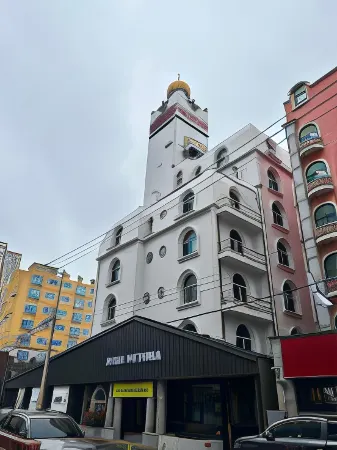 Victoria Hotel