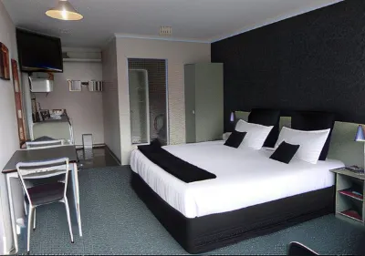 Asure Abode on Courtenay Motor Inn Hotels in 