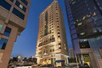 Howard Johnson by Wyndham Abu Dhabi Hotels in Abu Dhabi