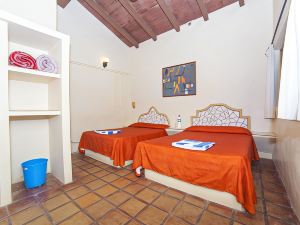 El Carrizal Aguas termales y hotel