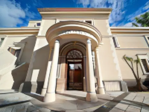 The Ashbee Hotel