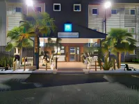 Hotel Ibis Budget Deauville Ξενοδοχεία στην πόλη Bonneville-sur-Touques