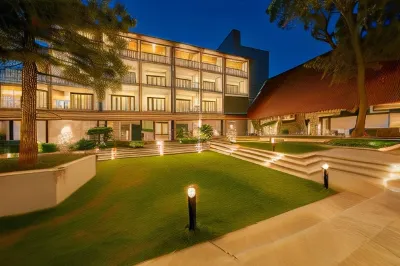 Signature Club Resort Hotels near BettaKote Lake