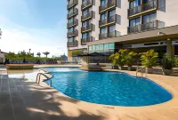 Movich Hotel de Pereira - Pools