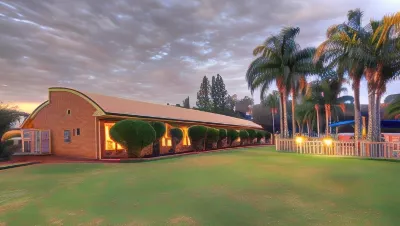 Mulga Country Motor Inn Hotel di Charleville