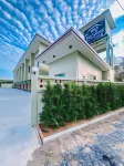Get Sleep Hotels in Tha Sala District